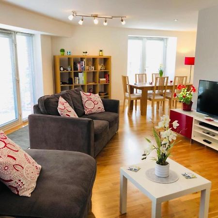Remarkable 2 Bed Apartment In Edinburgh Dış mekan fotoğraf